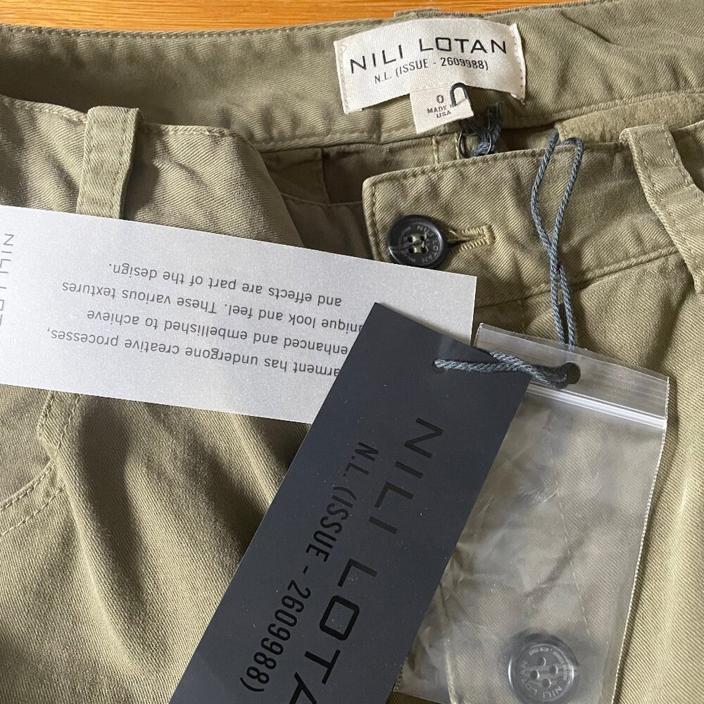 Nili Lotan Lucca Cargo Shorts, size O, olive green, NWT - Picture 7 of 9